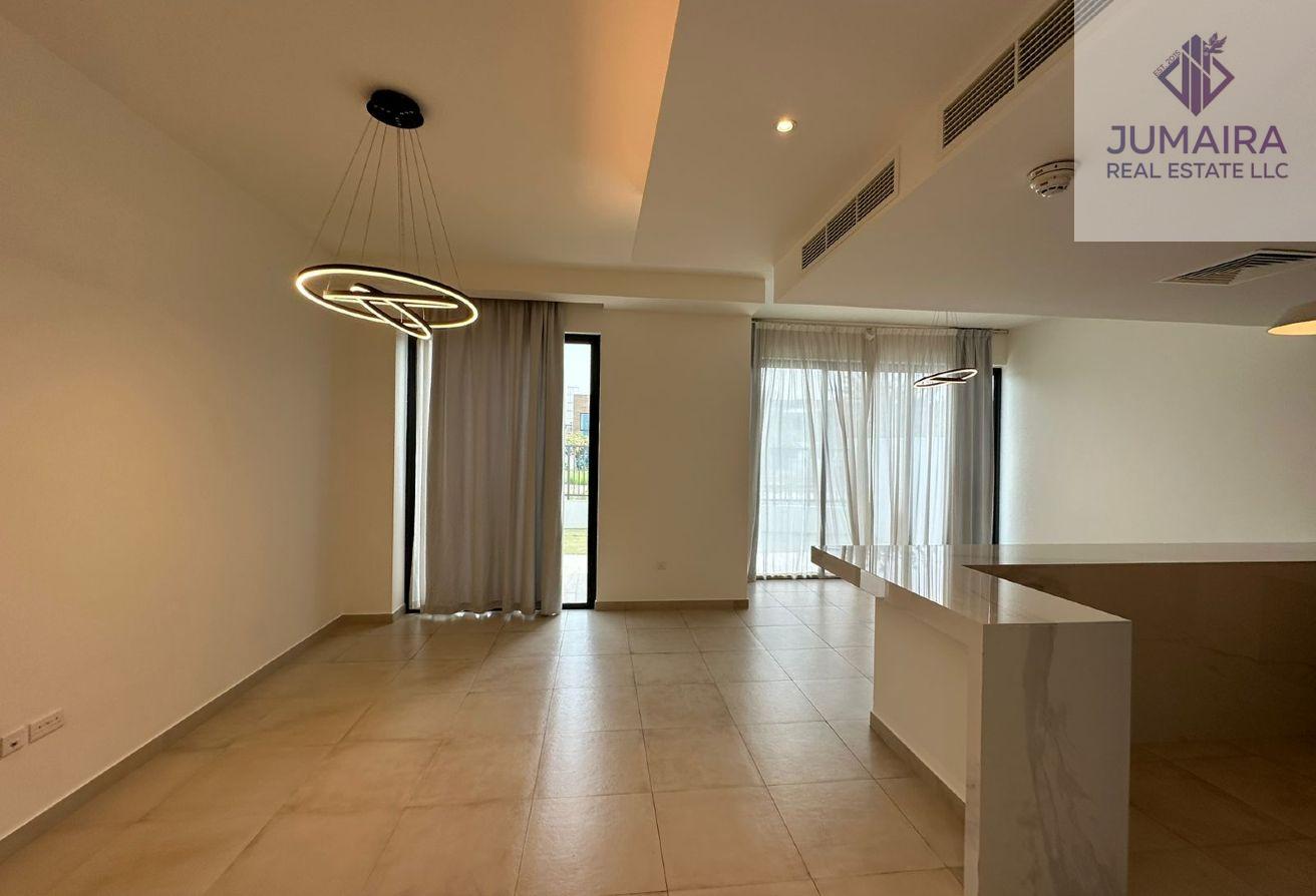 Stunning 3-bedroom villa with Maid Room