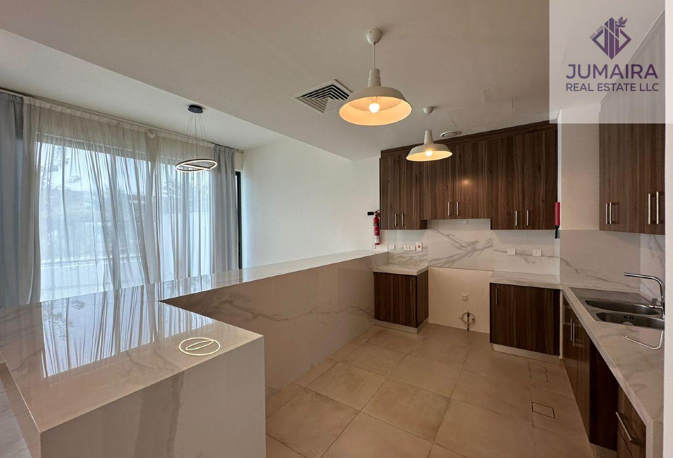 Stunning 3-bedroom villa with Maid Room