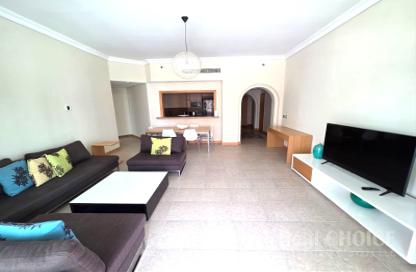 Apartment - 1 Bedroom - 2 Bathrooms for rent in Al Das - Shoreline Apartments - Palm Jumeirah - Dubai