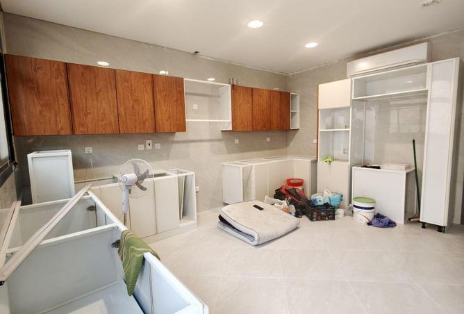 84083010 - Property Image 2