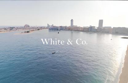 Apartment - 1 Bedroom - 1 Bathroom for sale in Seapoint Tower 2 - Seapoint - EMAAR Beachfront - Dubai Harbour - Dubai