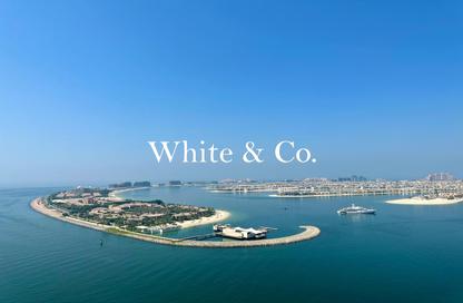 Apartment - 1 Bedroom - 1 Bathroom for sale in Seapoint Tower 2 - Seapoint - EMAAR Beachfront - Dubai Harbour - Dubai