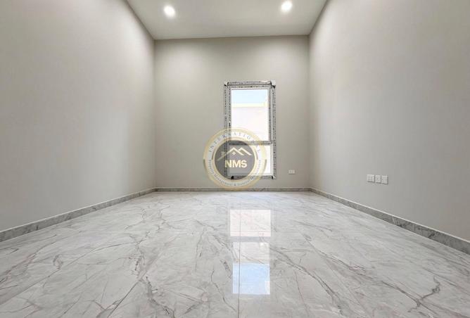 136071851 - Property Image 2