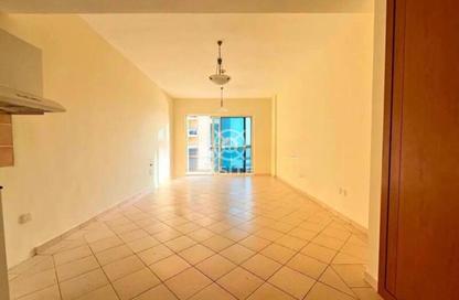 Apartment - Studio - 1 for rent in Lago Vista A - Lago Vista - Dubai Production City (IMPZ) - Dubai