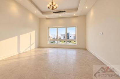Villa - 4 - 6 for rent in Hoshi 1 - Hoshi - Al Badie - Sharjah
