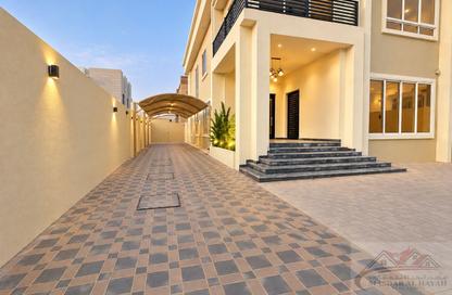 Villa - 4 - 6 for rent in Hoshi 1 - Hoshi - Al Badie - Sharjah