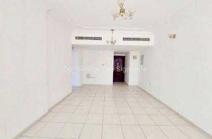 Apartment - 1 Bedroom - 2 Bathrooms for rent in New Al Taawun Road - Al Taawun - Sharjah
