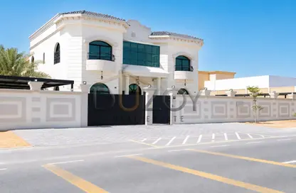 Villa - 5 Bedrooms - 7 Bathrooms for rent in Al Quoz 2 - Al Quoz - Dubai