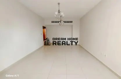 Apartment - 2 Bedrooms - 3 Bathrooms for rent in New Al Taawun Road - Al Taawun - Sharjah