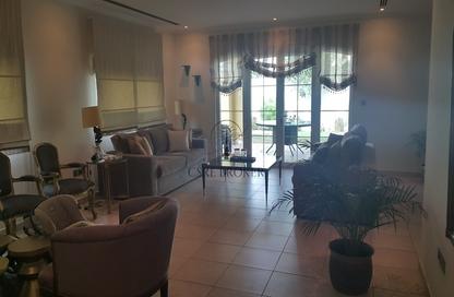 Villa - 3 - 3 for rent in Jumeirah Park - Dubai Villa - 3 - 3 for rent in Jumeirah Park - Dubai