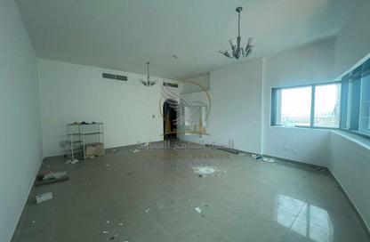 Apartment - 1 - 2 for rent in Al Mamzar - Al Mamzar - Sharjah - Sharjah