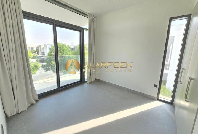 114595371 - Property Image 2