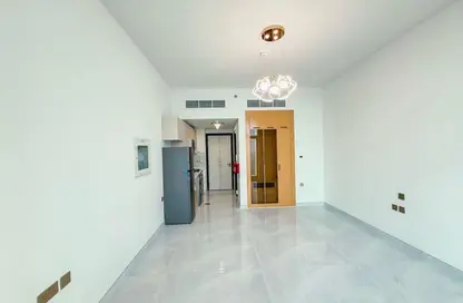 شقة - 1 حمام للايجار في سكايز من دانوب - ارجان - دبي