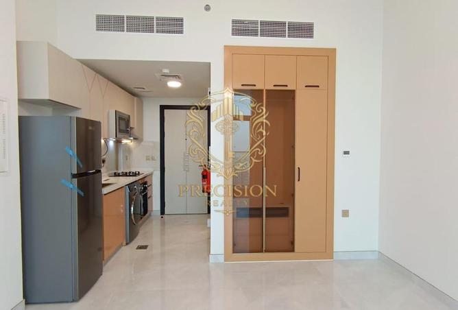 81948633 - صورة العقار 2