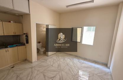 Apartment - Studio - 1 Bathroom for rent in Muwaileh 29 Building - Muwaileh - Sharjah