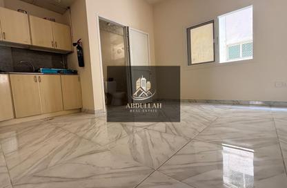 Apartment - Studio - 1 Bathroom for rent in Muwaileh 29 Building - Muwaileh - Sharjah
