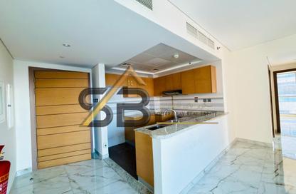 Apartment - 2 - 2 for rent in Central 1 Dubai 5 - Jumeirah Garden City - Al Satwa - Dubai
