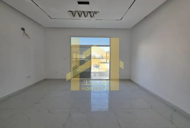 74624627 - Property Image 3