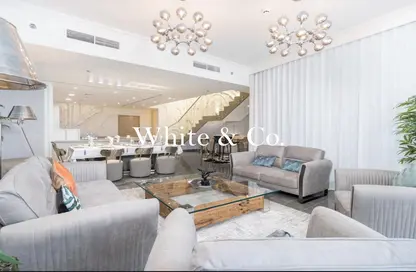 Apartment - 3 Bedrooms - 4 Bathrooms for rent in Stella Maris - Dubai Marina - Dubai