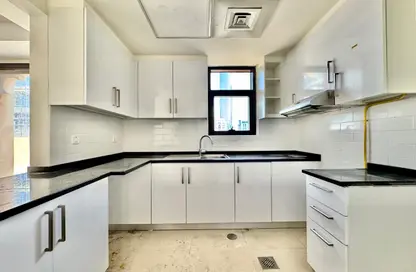 شقة - غرفة نوم - 2 حمامات للايجار في مبنى النوخاذة - الجداف - دبي