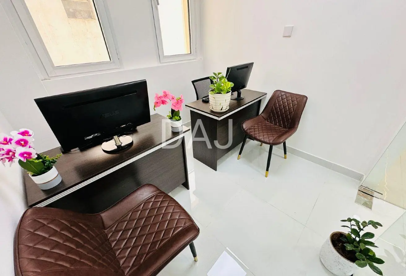 165055605 - Property Main Image