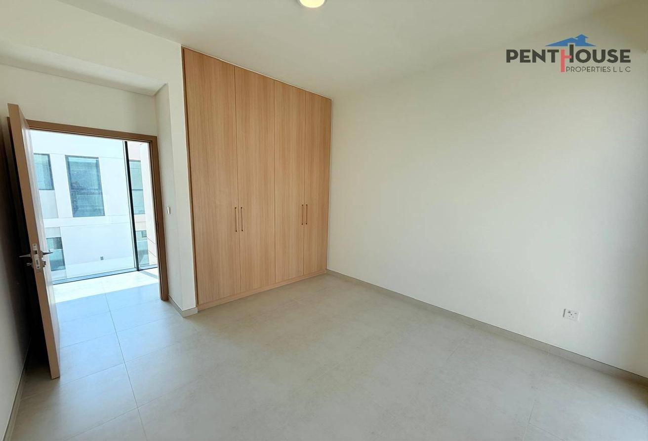 Spacious 3 BR Villa in Caya Arabian Ranches photo 13