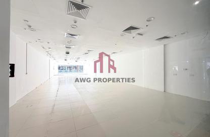 Retail - Studio - 2 Bathrooms for rent in Zeenah Building - Port Saeed - Deira - Dubai