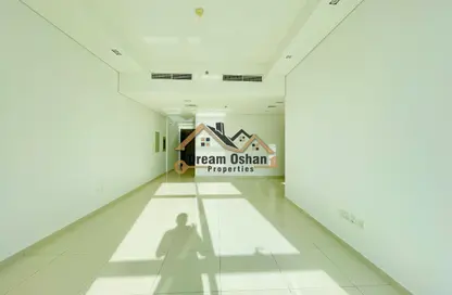 Apartment - 1 Bedroom - 2 Bathrooms for rent in Topaz Residence 3 - Topaz Residence - Dubai Silicon Oasis - Dubai