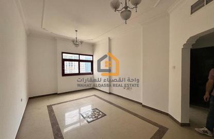 Apartment - 1 - 2 for rent in Al Khan Corniche - Al Khan - Sharjah