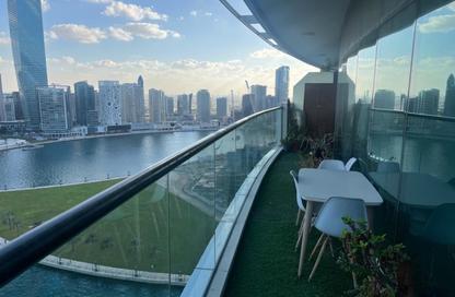 Apartment - 2 - 3 for rent in Bay's Edge - Business Bay - Dubai