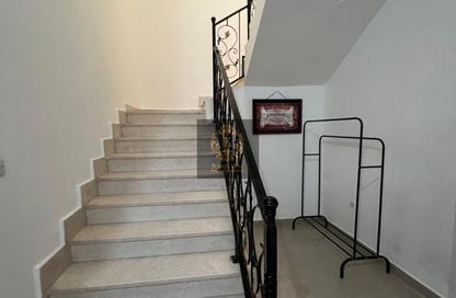 Villa - 4 - 6 for rent in Mohamed Bin Zayed City - Abu Dhabi