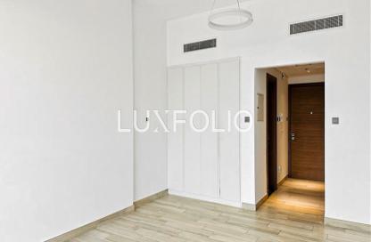 Apartment - Studio - 1 Bathroom for rent in Oxford Residence 2 - District 10 - Jumeirah Village Circle - Dubai