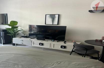 Apartment - Studio - 1 Bathroom for rent in Beverly Residence - District 13 - Jumeirah Village Circle - Dubai