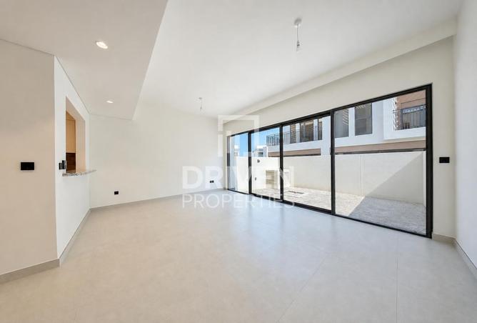 144180860 - Property Image 2