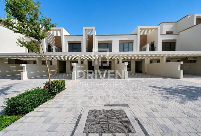 144180860 - Property Main Image