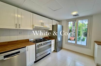 Villa - 2 Bedrooms - 3 Bathrooms for rent in Springs 3 - The Springs - Dubai Villa - 2 Bedrooms - 3 Bathrooms for rent in Springs 3 - The Springs - Dubai