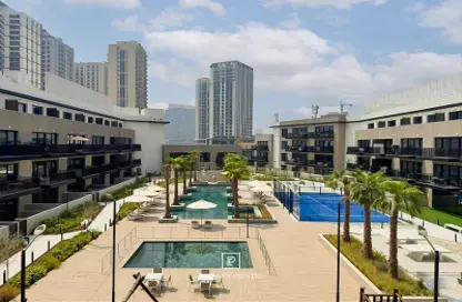 شقة - غرفة نوم - 2 حمامات للبيع في أوكلي سكوير ريزيدنس - منطقة 11 - قرية جميرا الدائرية - دبي