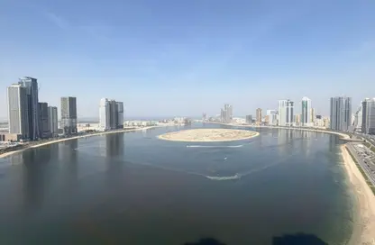 شقة - 2 غرف نوم - 2 حمامات للبيع في الخان - الشارقة