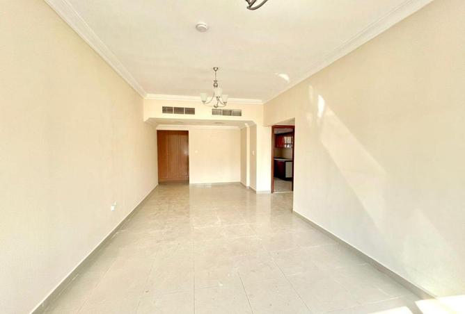 65585419 - Property Main Image