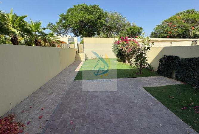 102422846 - Property Image 2