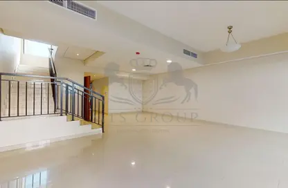 تاون هاوس - 3 غرف نوم - 4 حمامات للايجار في فيلات أرينكو - منطقة 14 - قرية جميرا الدائرية - دبي