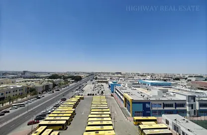 Apartment - 3 Bedrooms - 3 Bathrooms for rent in Muweileh Community - Muwaileh Commercial - Sharjah