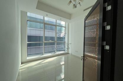 Apartment - 1 Bedroom - 2 Bathrooms for sale in Pearl Tower - Al Khan - Sharjah