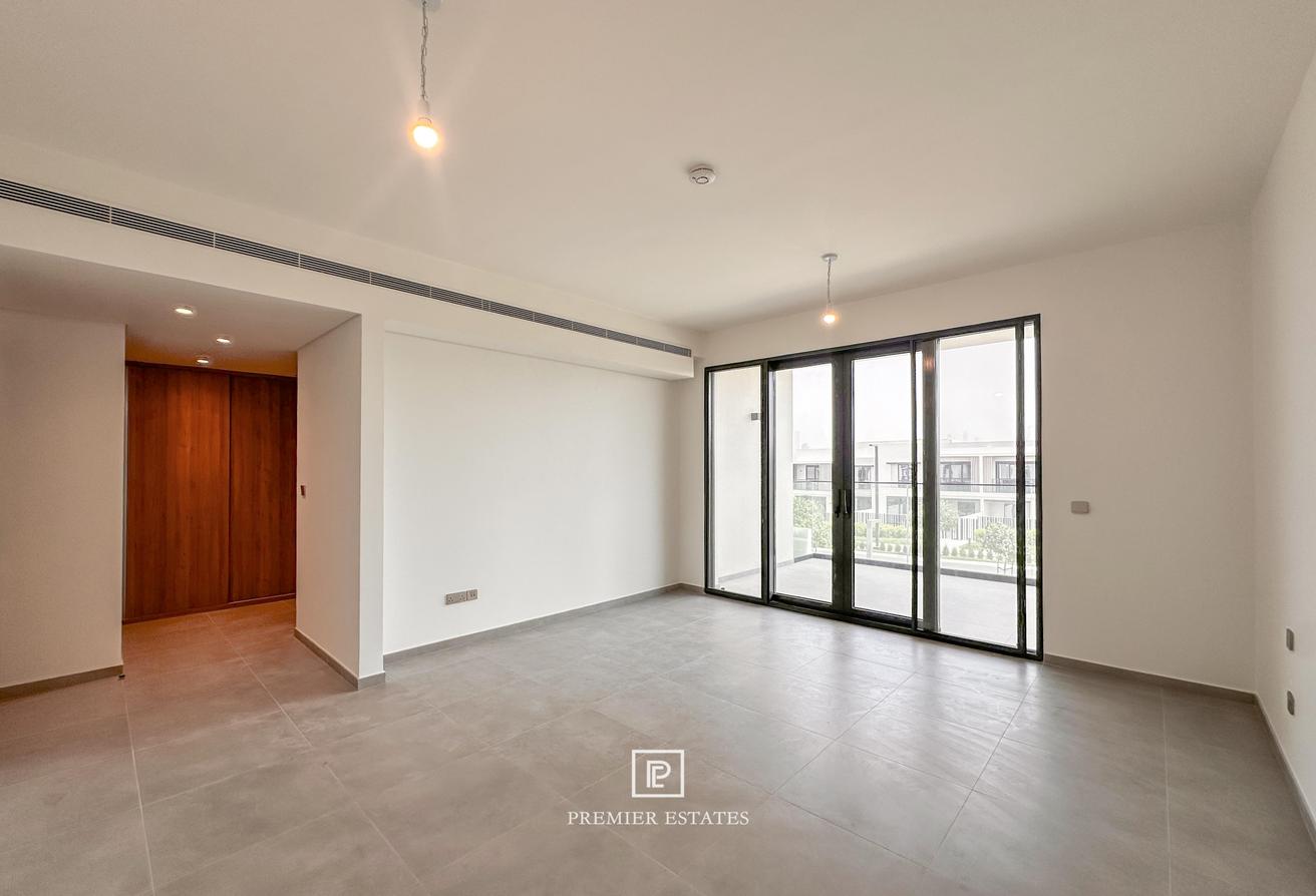 5-Bed | Pool | Backyard | Spacious Family Living photo 12