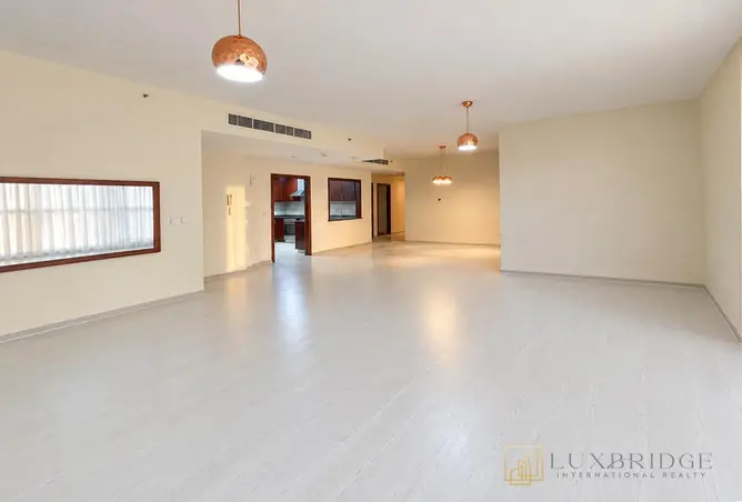 165582444 - Property Image 3