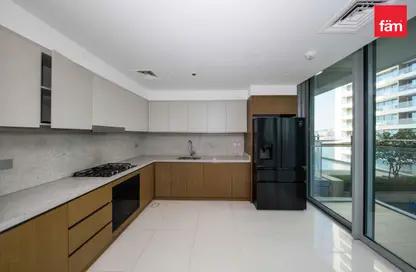Apartment - 2 Bedrooms - 3 Bathrooms for rent in Beach Isle Tower 2 - Beach Isle - EMAAR Beachfront - Dubai Harbour - Dubai