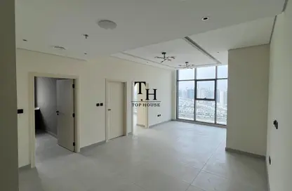 شقة - غرفة نوم - 2 حمامات للبيع في بي جي وان - الفرجان - دبي