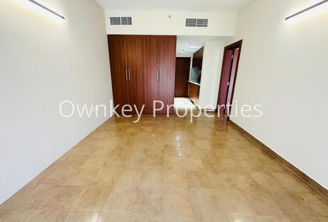 122435135 - Property Main Image