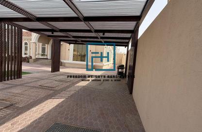 Villa - 4 Bedrooms - 6 Bathrooms for rent in Al Suyoh - Sharjah