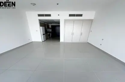 Apartment - 1 Bathroom for rent in Carson A - Carson - Damac Hills - Dubai